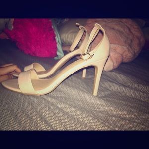 Nude heels